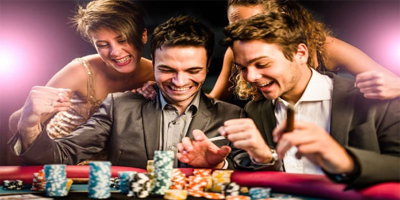 Luật kéo bài Baccarat cho ngân hàng – banker